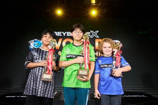 共15,000人参加!霸旋陀螺世界冠军终于诞生!「BEYBLADE X WORLD CHAMPIONSHIP 2025」战报 共15,000人参加!霸旋陀螺世界冠军终于诞生!「BEYBLADE X WORLD CHAMPIONSHIP 2025」战报